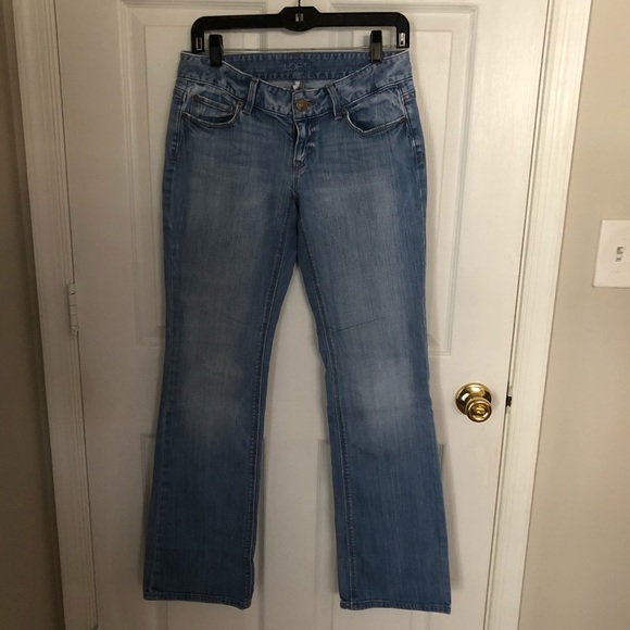 LOFT Denim - 2/$24 🌻 LOFT Ann Taylor Women’s Jean Curvy Boot Cut Sz 4